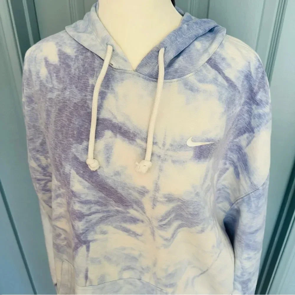Nike Women’s Icon Clash Dri Fit Blue Tie Dye Hoodie - Picture 2 of 11